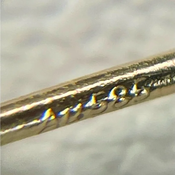 1/2ct 14K Solid YELLOW Gold Diamond studs earrings. Yellow Gold - Picture 9 of 16